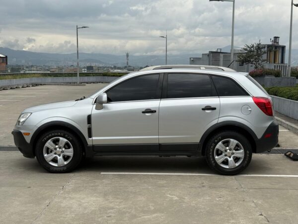 CHEVROLET CAPTIVA SPORT - Image 4