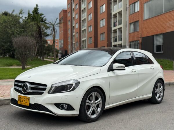 MERCEDES BENZ A200