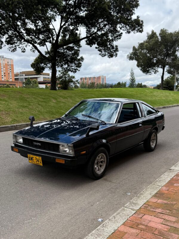 TOYOTA COROLLA - Image 9