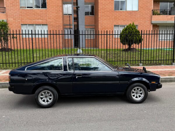 TOYOTA COROLLA - Image 4