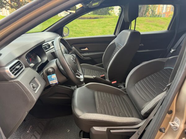 RENAULT DUSTER - Image 12