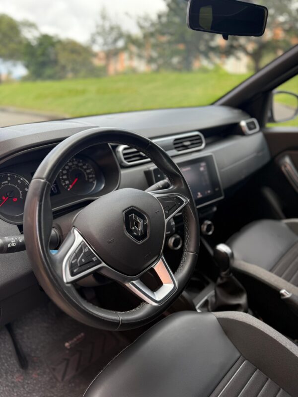 RENAULT DUSTER - Image 13