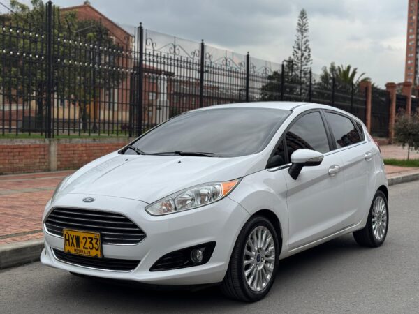 FORD DIESTA TITANIUM - Image 3