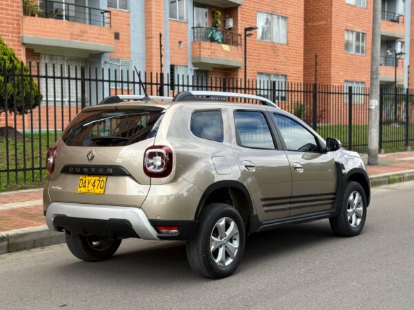 RENAULT DUSTER - Image 7