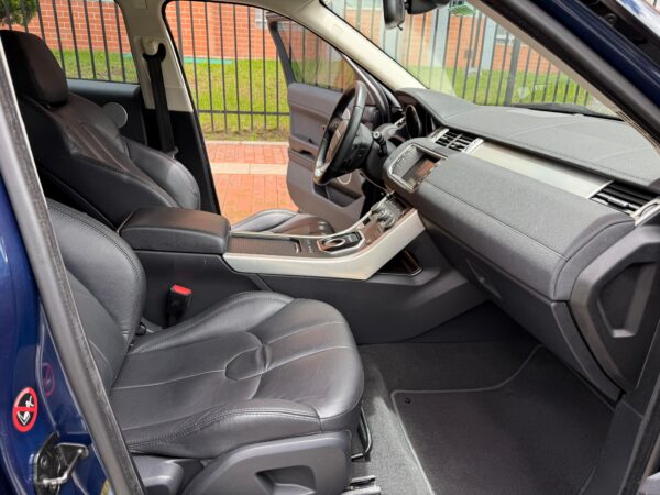 RANGE ROVER EVOQUE - Image 10