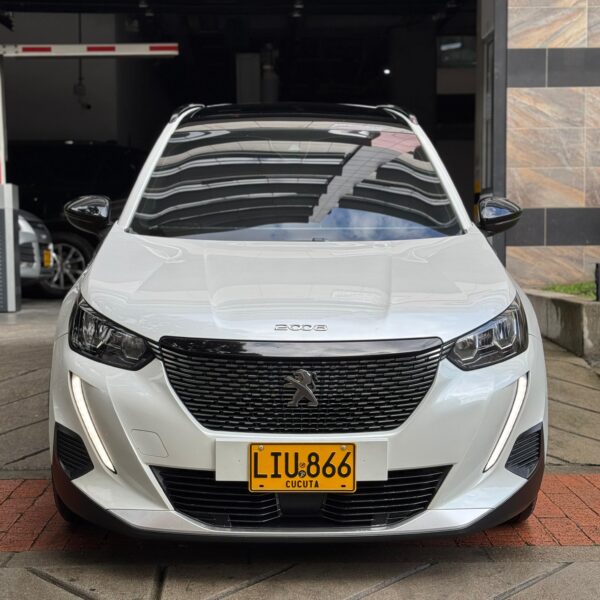 PEUGEOT 2008 - Image 2