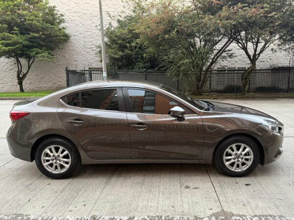 MAZDA 3 TURING - Image 4