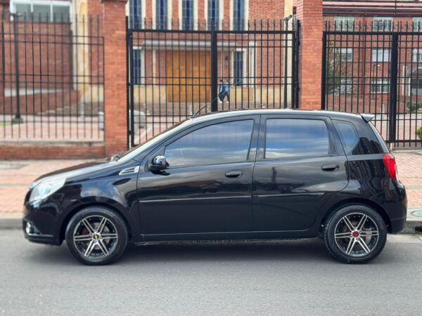 CHEVROLET AVEO EMOTION - Image 5
