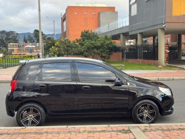 CHEVROLET AVEO EMOTION - Image 4