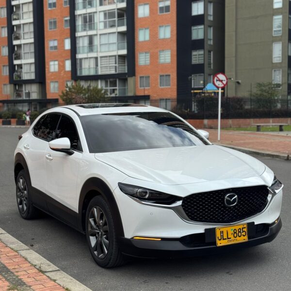 MAZDA CX30 - Image 3