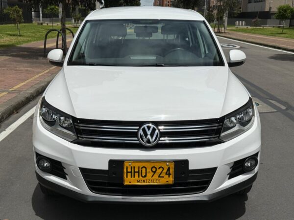 VOLKSWAGEN TIGUAN - Image 2