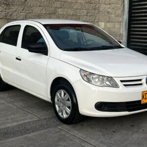 VOLKSWAGEN GOL SEDAN