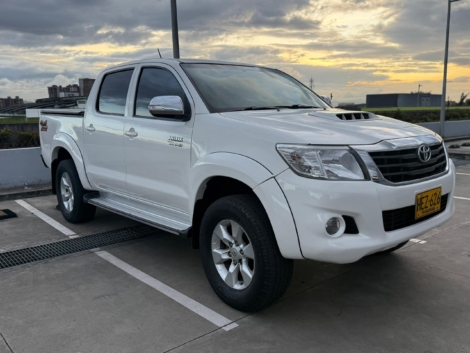 Toyota Hilux 4x4